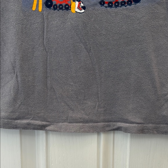 GAP Boys Short Sleeve T-Shirt, Gray with Outdoor Camper, Camping, Size M (8) - Picture 17 of 17